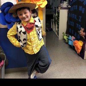 Meet your Posher, Julia